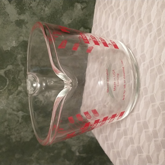 Pyrex - Glass Measuring Cup - 8oz - Picture 4 of 6